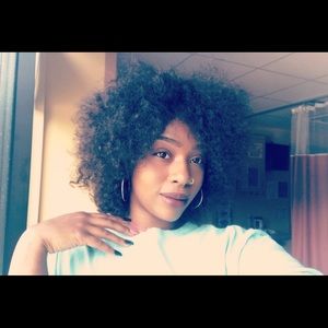 Meet your Posher, Nicolette